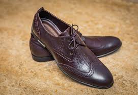 Classic Leather Oxford Shoes